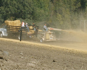 FINN Straw Blower in field