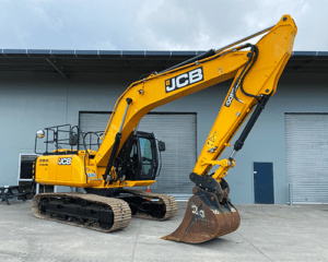 2016 JCB JS200 Excavator