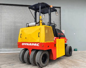 DYNAPAC CP132 Roller Right rear view