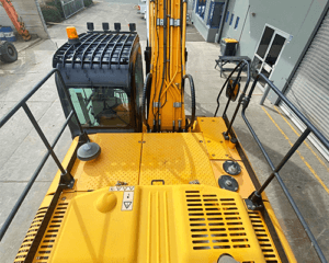 2016 JCB JS200SC HYDRAULIC EXCAVATOR view from top rear