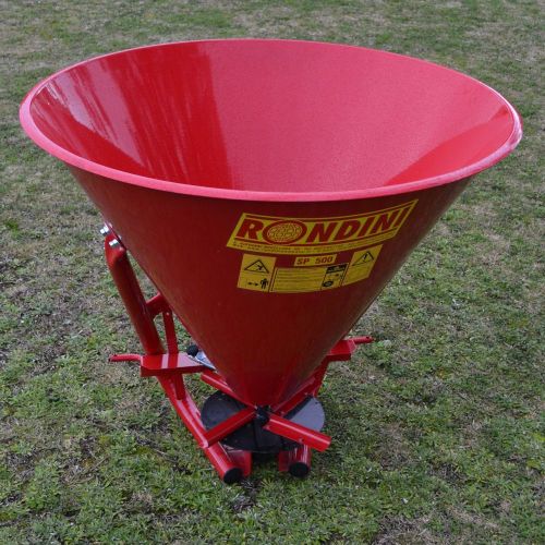 DAKEN FERTILISER SPREADERS RONDINI SP500 | Clark Equipment New Zealand